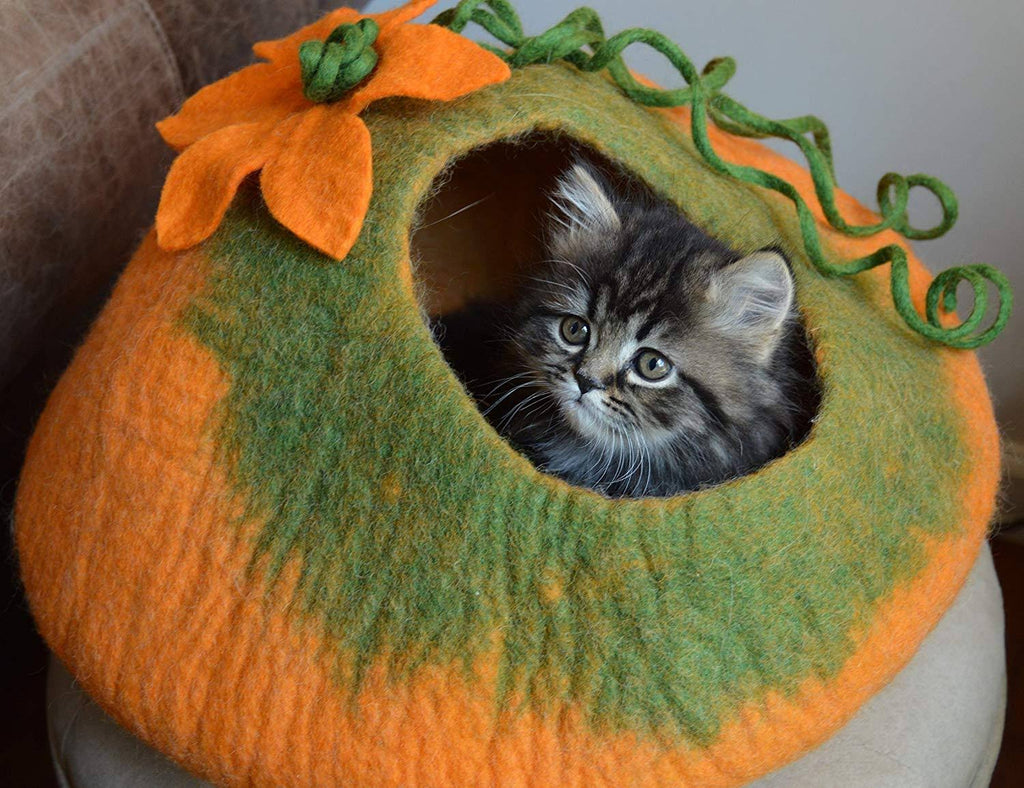 Handmade Natural Cat Cave Bed V4438