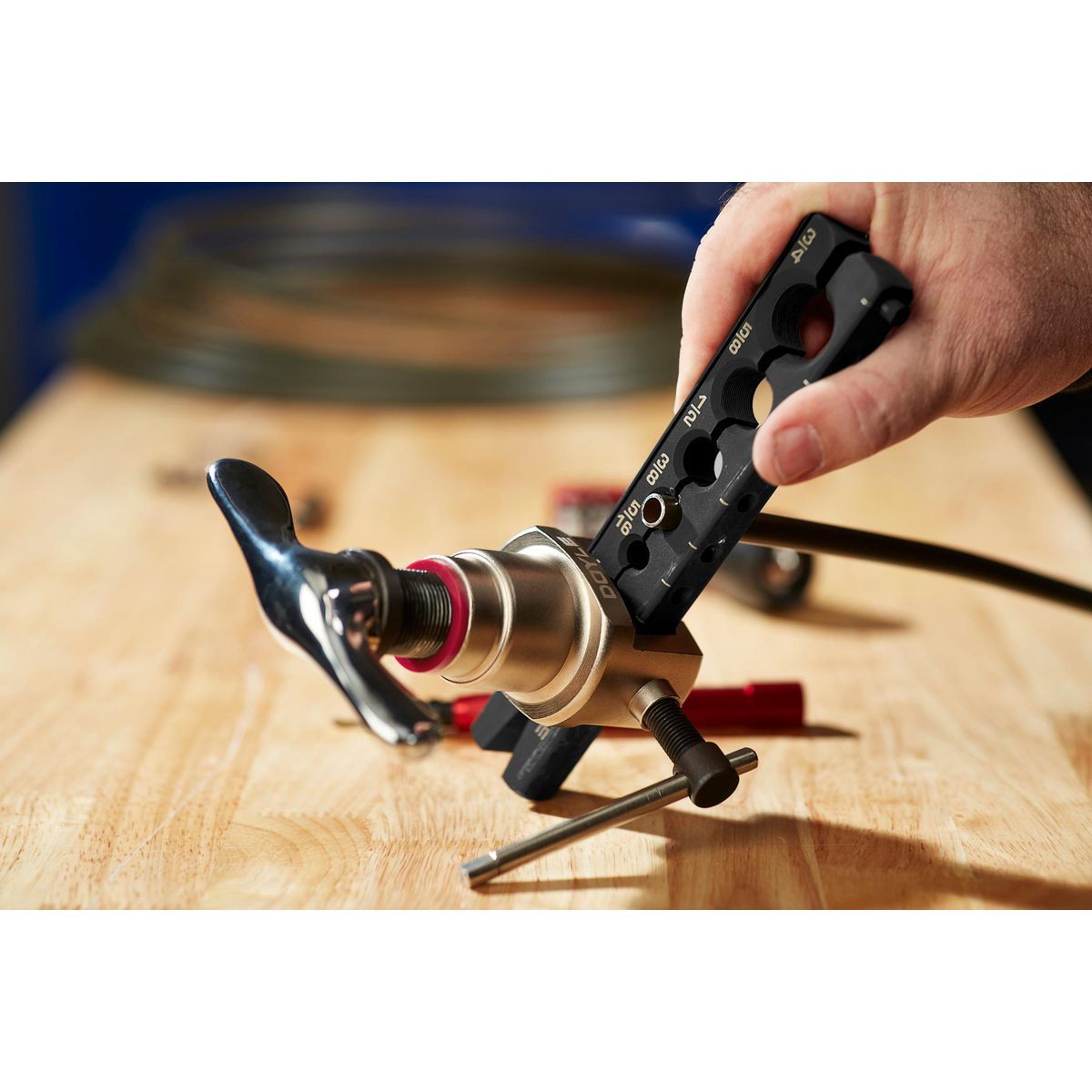 3/16 in. to 3/4 in. Flaring Tool Kit G965583