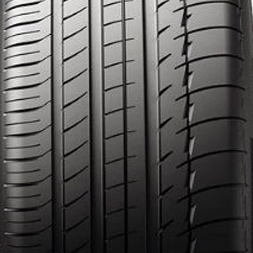 335/35ZR17 Passenger Tire O858