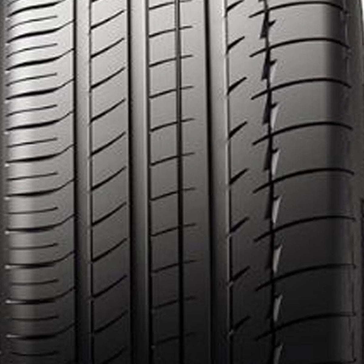 335/35ZR17 Passenger Tire O858