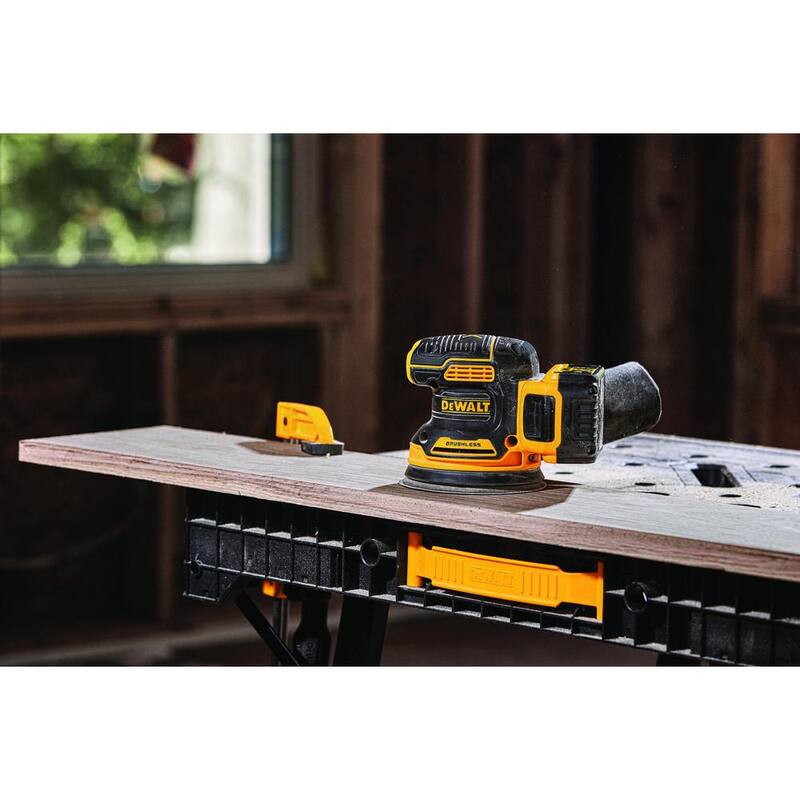 Cordless Brushless 5 in. Random Orbital Sander J548