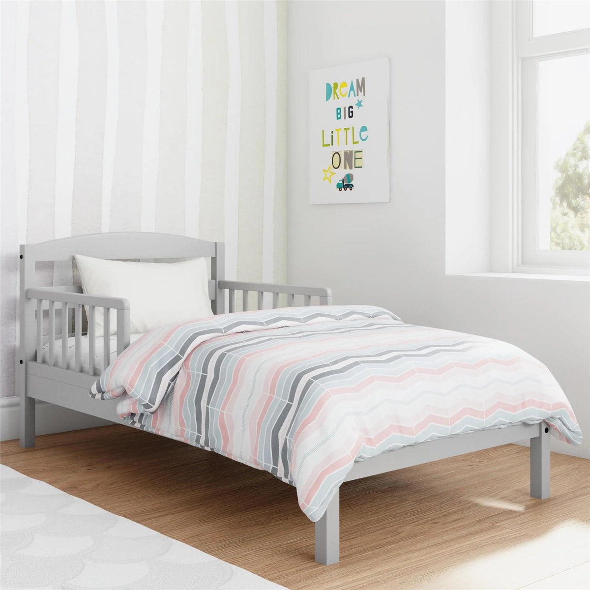 Wood Toddler Bed with Safety Guardrails K975718