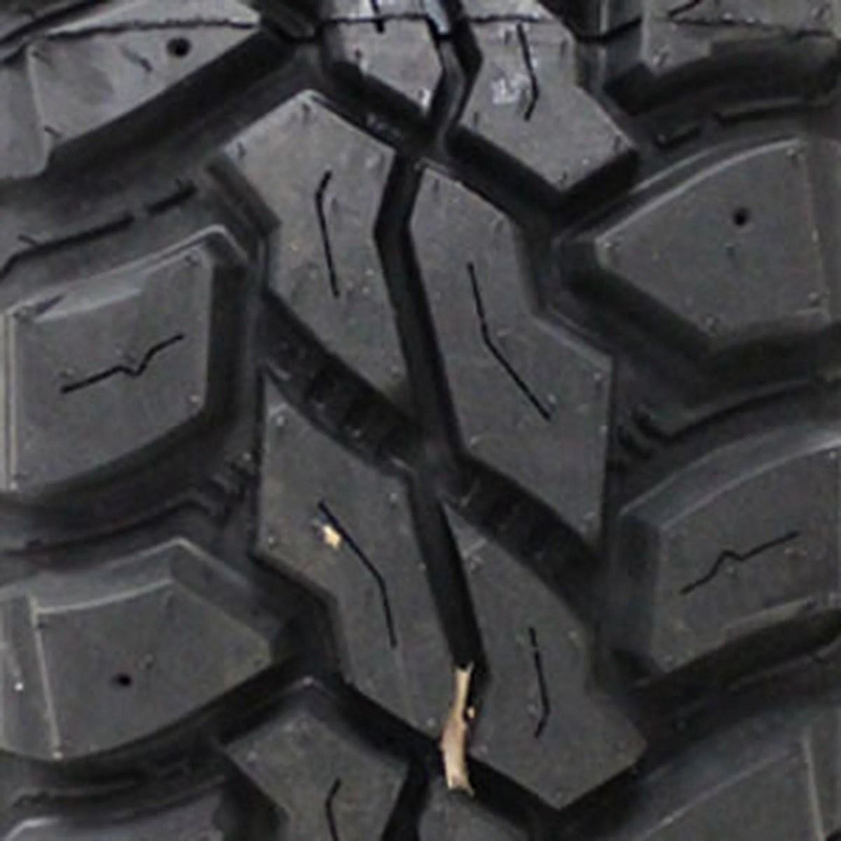 Mud Terrain Light Truck Tire U134