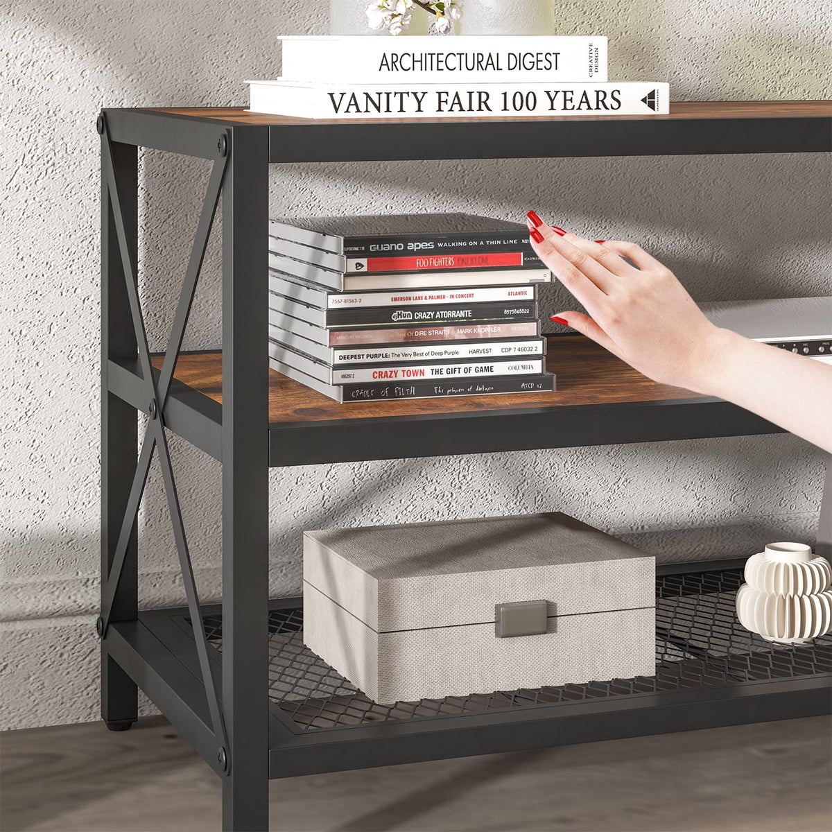 Wood TV Stand up to 75 Inch H749