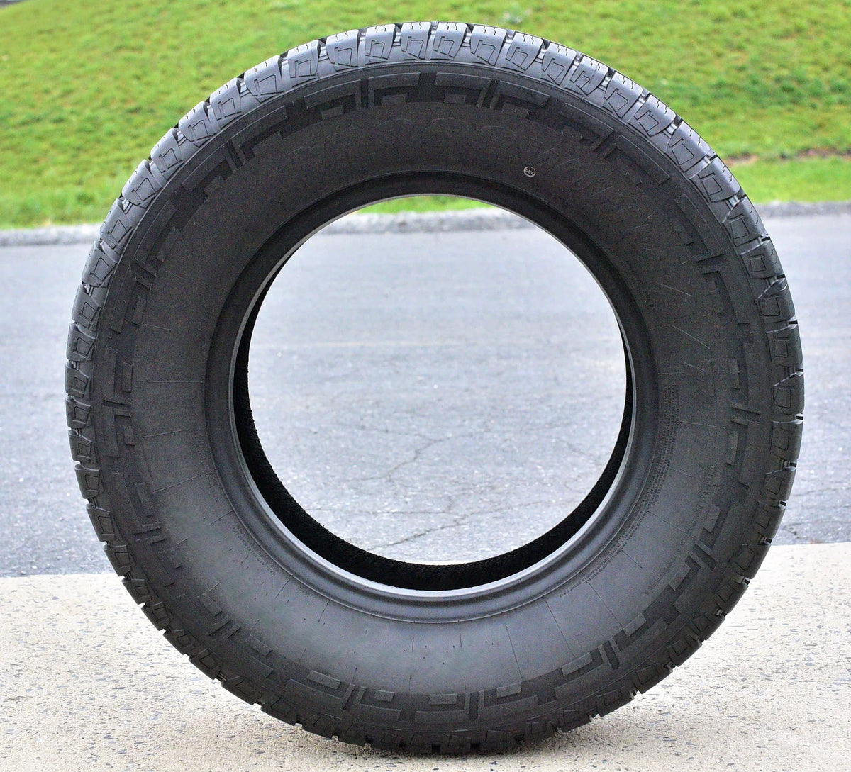 275/65R18 116H All Terrain Tire B7143