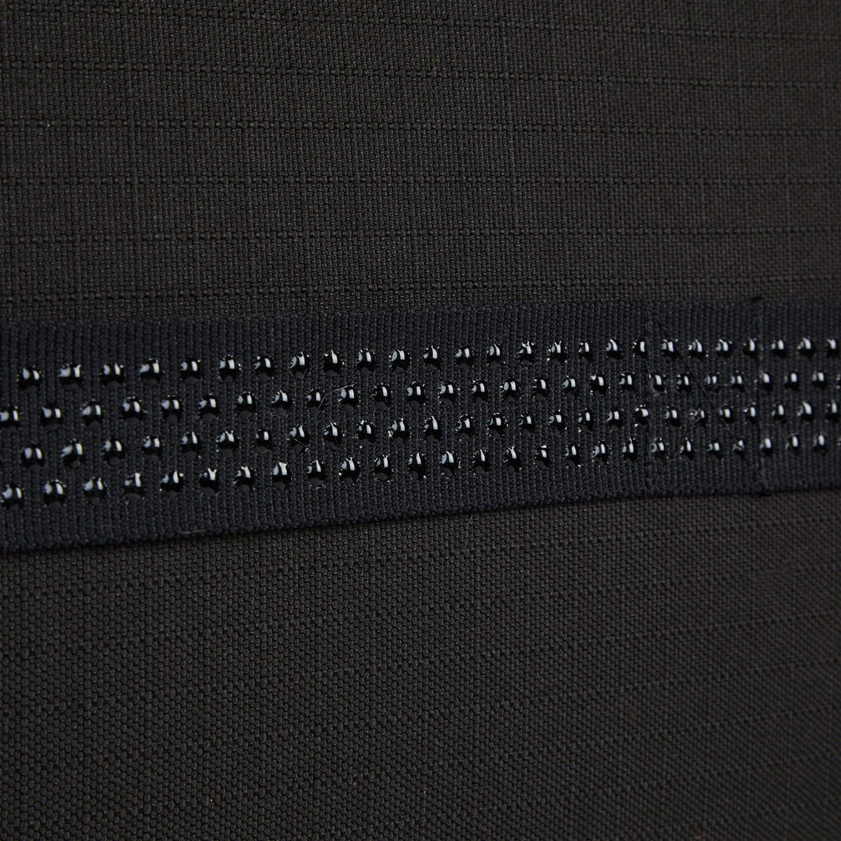 Indoor/Outdoor Dog Bed Y633