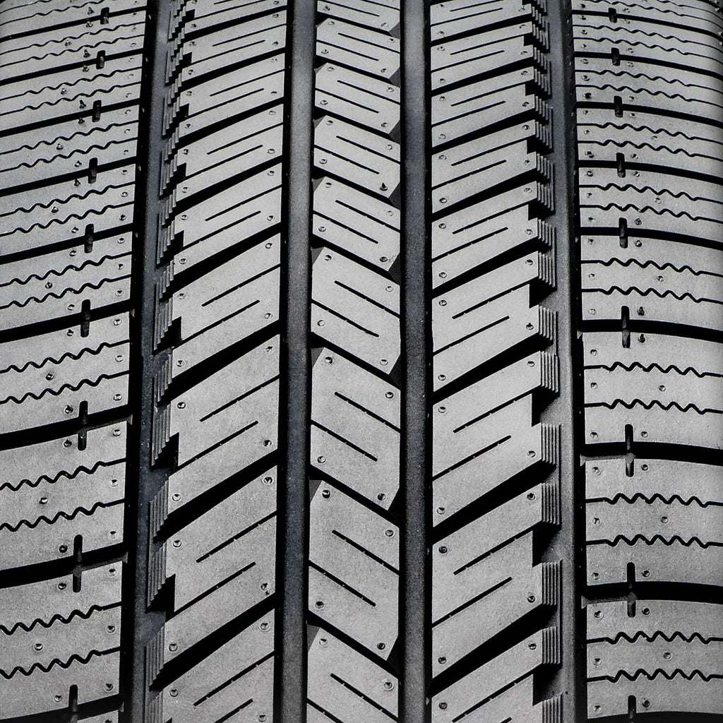 All Season 245/65R17 107T Light Truck Tire S19608
