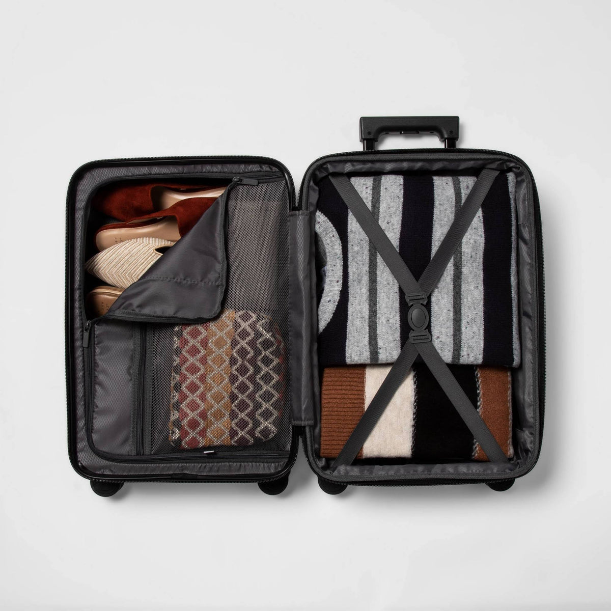 20x22 Carry on Spinner Suitcase Green A2971