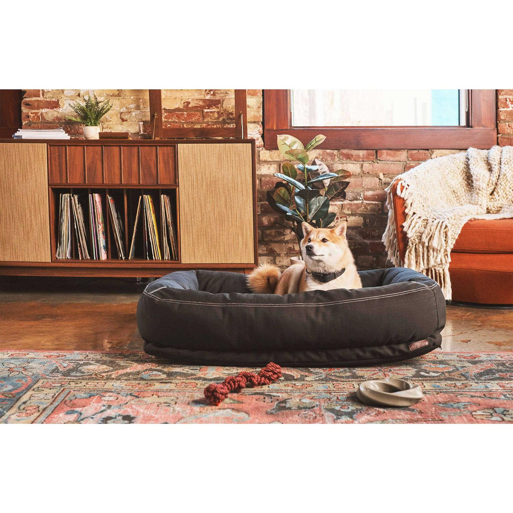 Indoor/Outdoor Dog Bed Y633