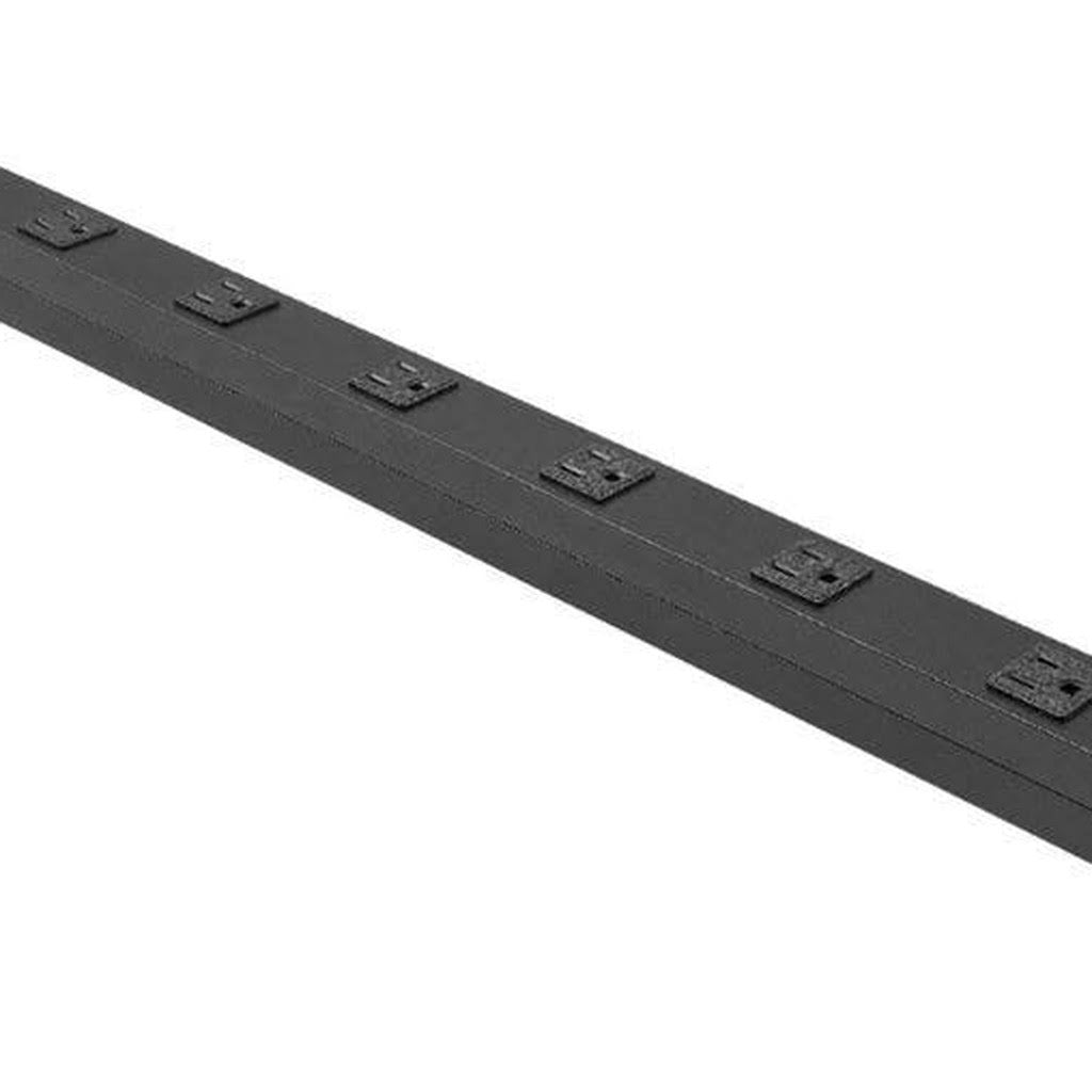 8-Outlet 2-USB Surge Protector Black O955617