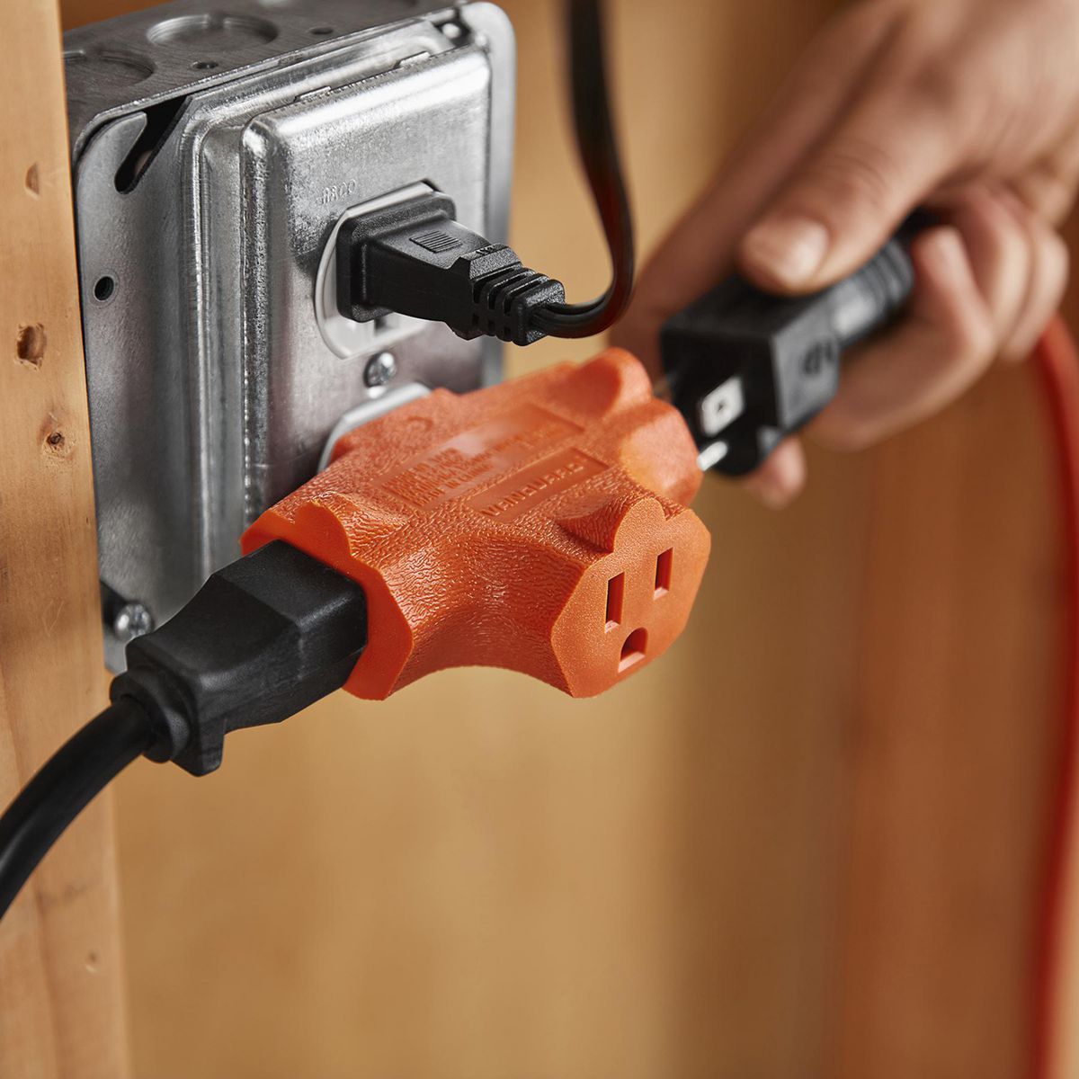 3-Way Grounded Adapter S431