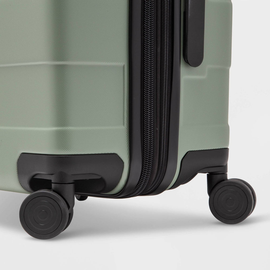 20x22 Carry on Spinner Suitcase Green A2971