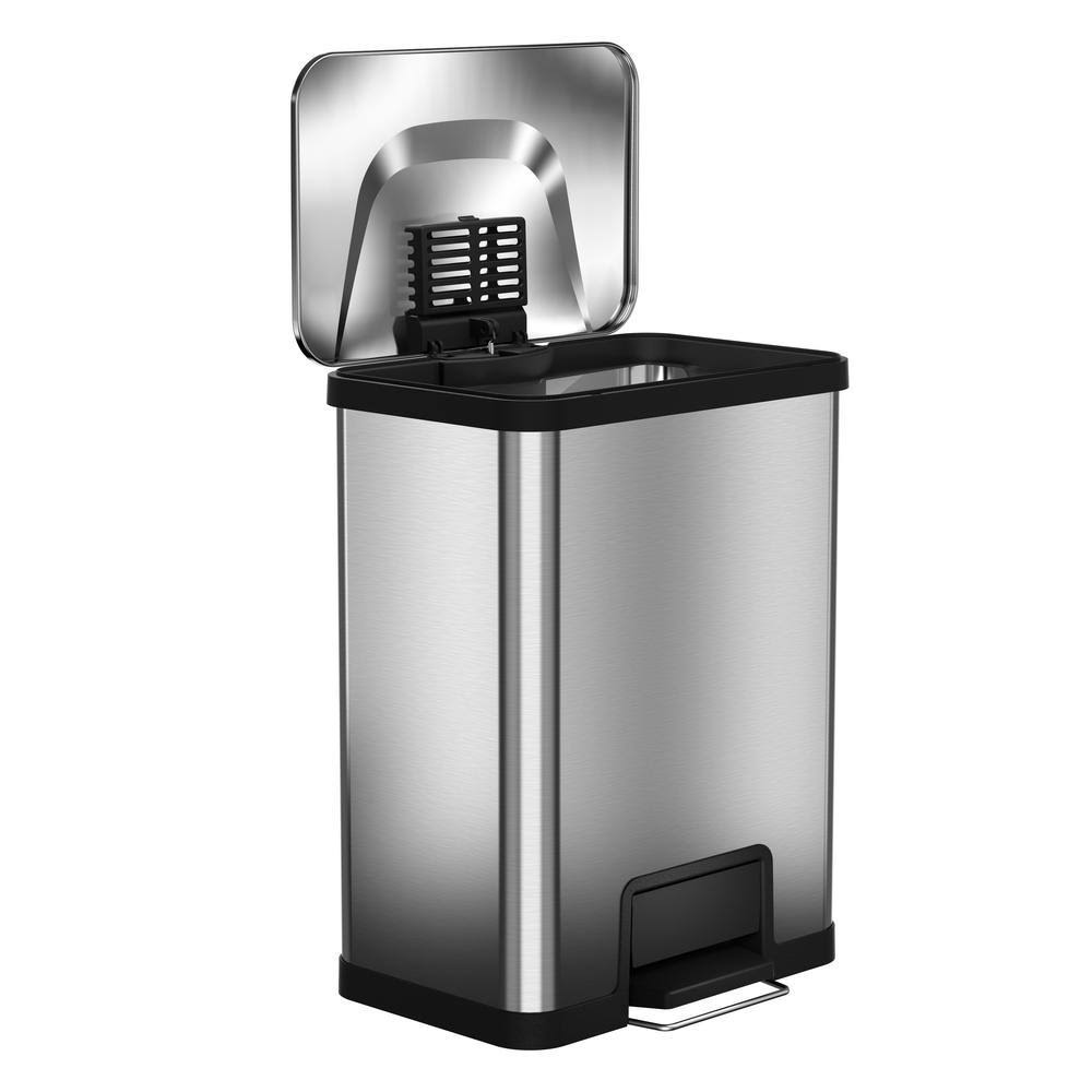 13-Gallon Stainless Steel Trash Can D4835