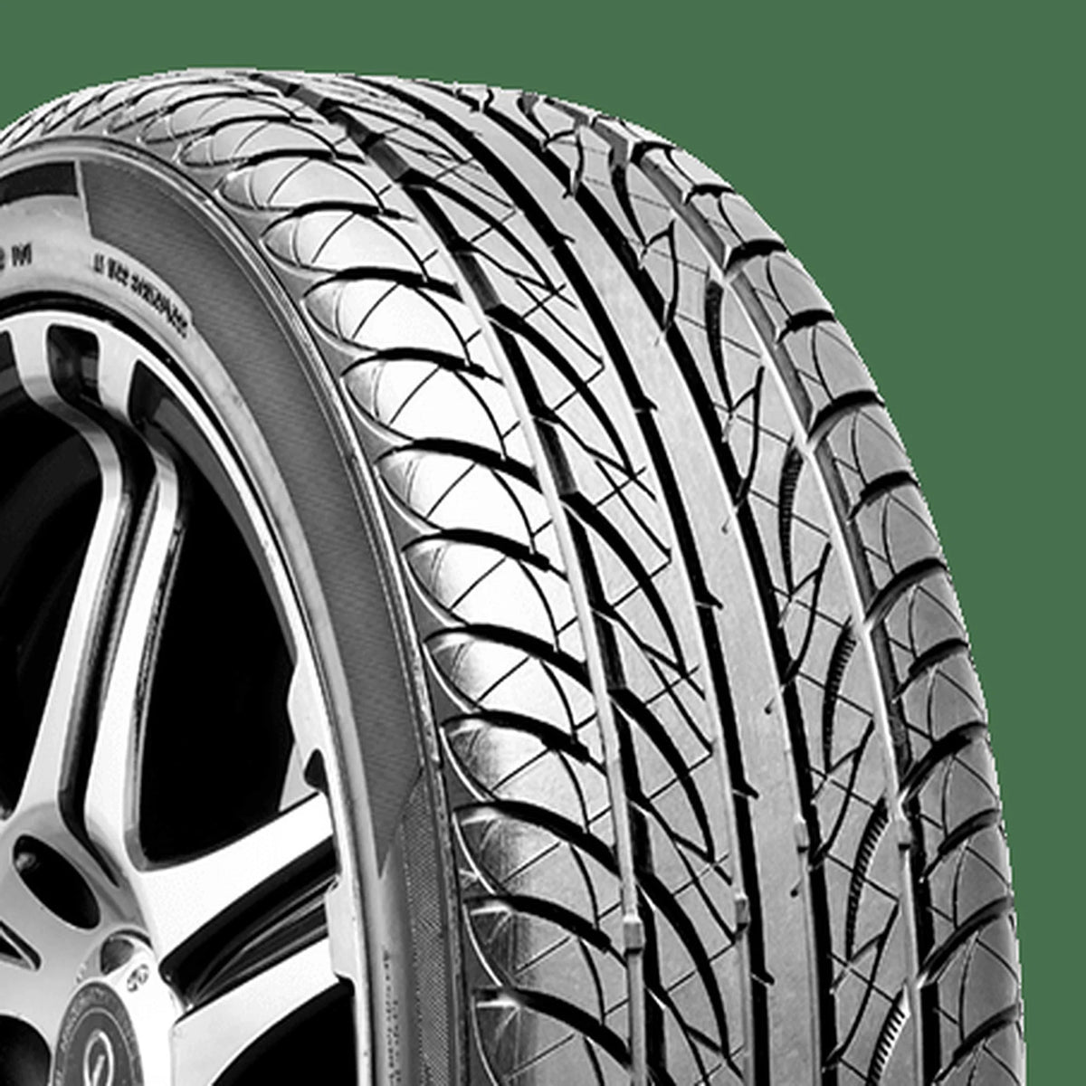 235/40R19 96V XL Passenger Tire S556244