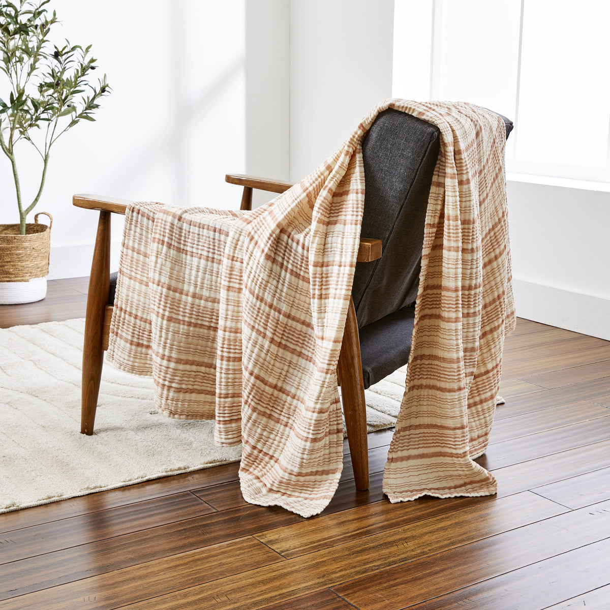 Striped Gauze Throw 50 x 72 T5834
